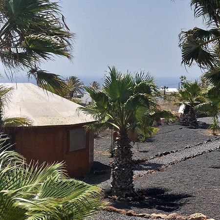 Gemuetliche Holzjurte La Asomada Lanzarote Apartment Tias Luaran gambar
