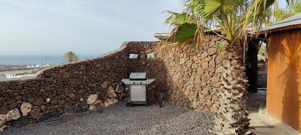 Gemuetliche Holzjurte La Asomada Lanzarote Apartment Tias Luaran gambar