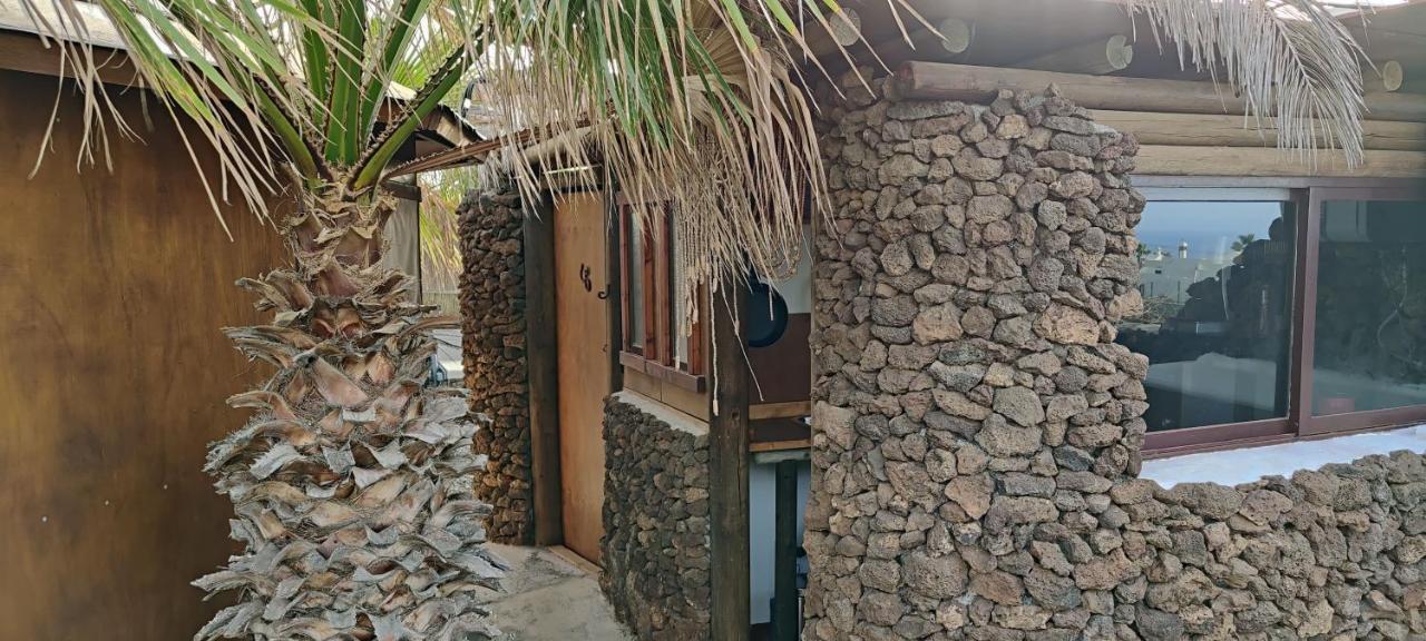 Gemuetliche Holzjurte La Asomada Lanzarote Apartment Tias Luaran gambar